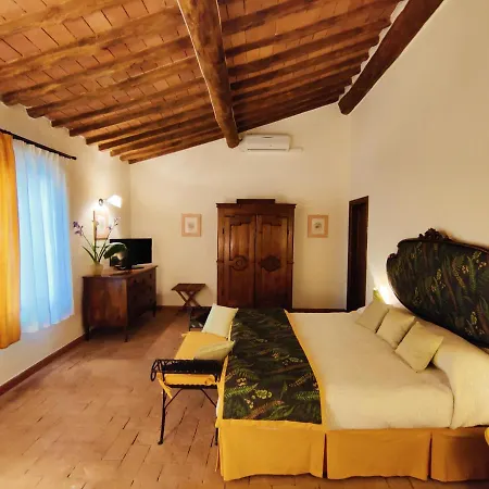 Relais Felciaino Болгери